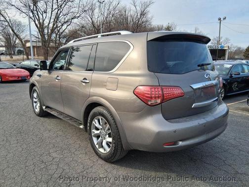 2014 INFINITI QX80 Base