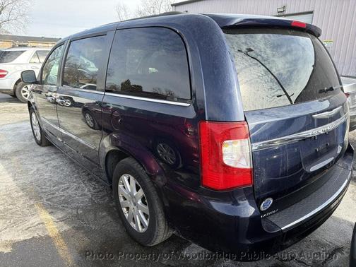 2015 Chrysler Town & Country Touring
