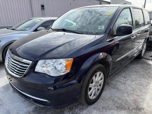 2015 Chrysler Town & Country Touring