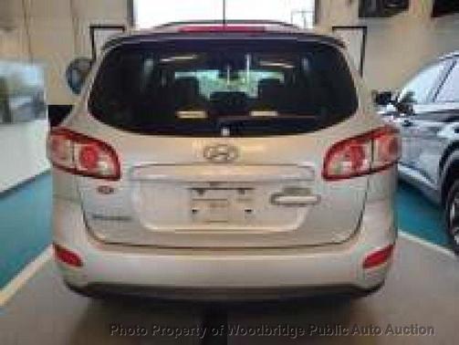 2012 Hyundai SANTA FE SE