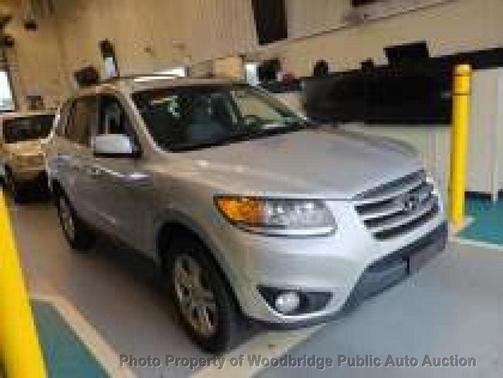 2012 Hyundai SANTA FE SE