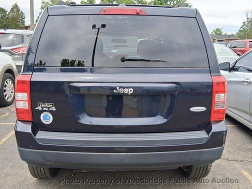 Blue 2011 Jeep Patriot Sport