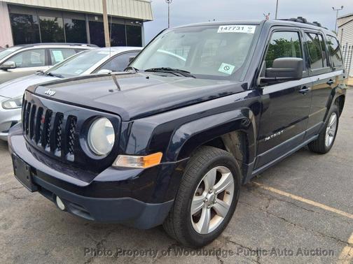Blue 2011 Jeep Patriot Sport