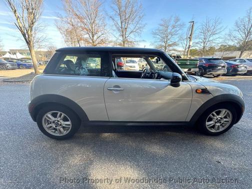 2013 MINI Hardtop Cooper