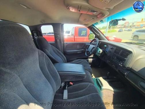 2000 Dodge Dakota Base