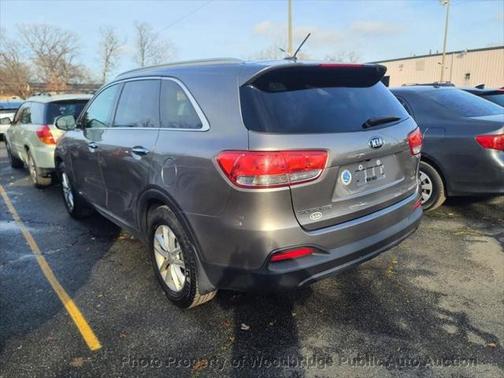 2017 Kia Sorento LX