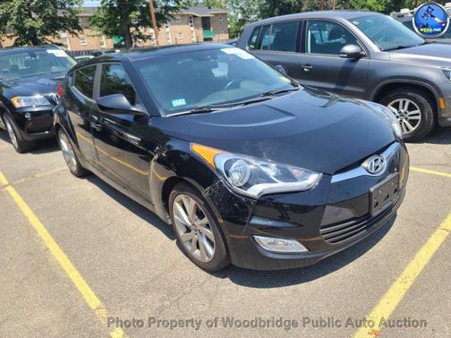 2017 Hyundai Veloster Base
