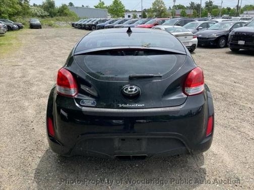 2017 Hyundai Veloster Base