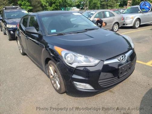 2017 Hyundai Veloster Base