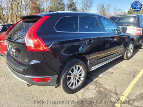 2010 Volvo XC60 T6