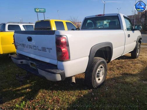 2005 Chevrolet Silverado 2500 Work Truck