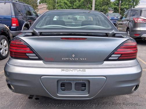Graystone Metallic 2004 Pontiac Grand Am SE