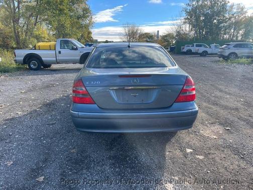 2005 Mercedes-Benz E-Class E320 4dr Sedan 3.2L *Ltd Avail*