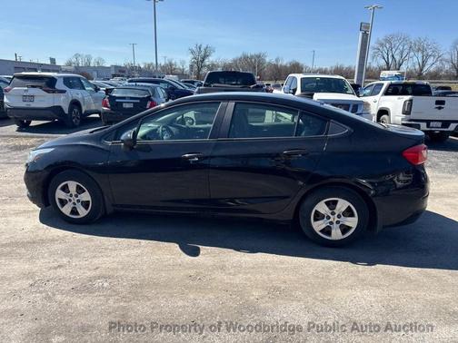 Mosaic Black Metallic 2016 Chevrolet Cruze LS Auto