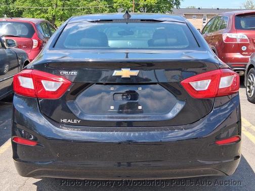 Mosaic Black Metallic 2016 Chevrolet Cruze LS Auto