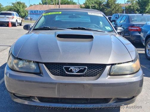 Gray 2004 Ford Mustang GT