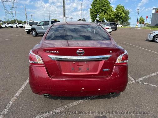 Cayenne Red Metallic 2013 Nissan Altima 2.5 S