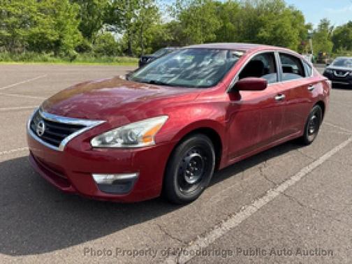 Cayenne Red Metallic 2013 Nissan Altima 2.5 S