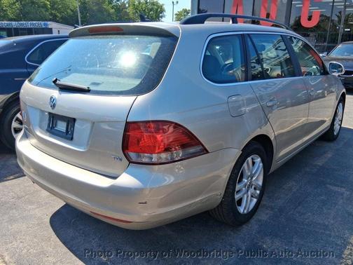 Reflex Silver Metallic 2014 Volkswagen Jetta SportWagen DSG TDI