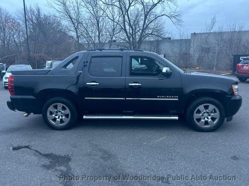 2011 Chevrolet Avalanche 1500 LTZ