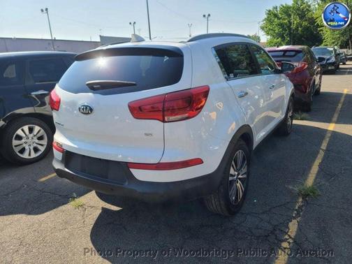 Clear White 2016 Kia Sportage EX