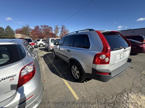 2005 Volvo XC90 2.5T