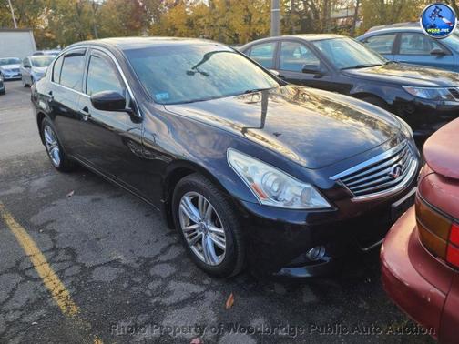 2013 INFINITI G37x Base