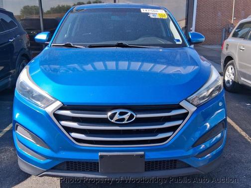 Caribbean Blue 2017 Hyundai TUCSON SE