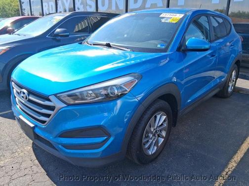 Caribbean Blue 2017 Hyundai TUCSON SE