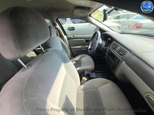 2007 Ford Taurus SE