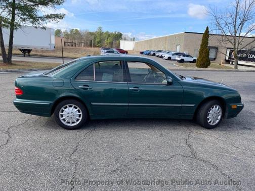 2000 Mercedes-Benz E-Class 4M