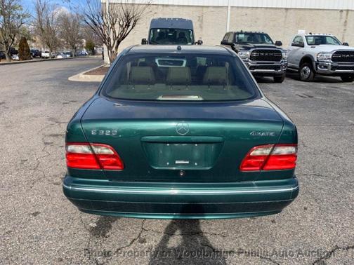 2000 Mercedes-Benz E-Class 4M