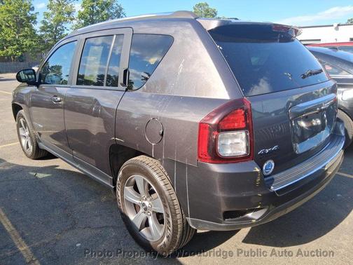 Granite Crystal Metallic Clearcoat 2017 Jeep Compass High Altitude
