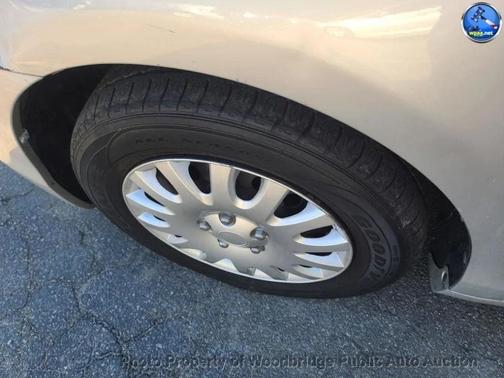 Classic Silver Metallic 2009 Toyota Camry LE