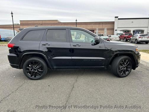 2018 Jeep Grand Cherokee Laredo E