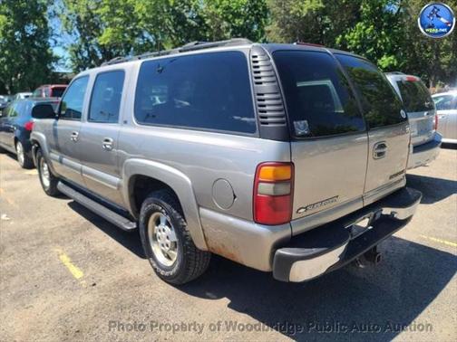 2001 Chevrolet Suburban 1500 LT