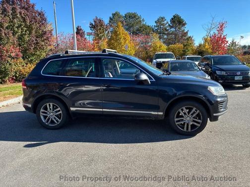 2015 Volkswagen Touareg TDI Lux