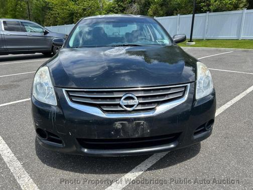 Super Black 2010 Nissan Altima 2.5 S