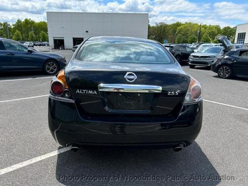 Super Black 2010 Nissan Altima 2.5 S