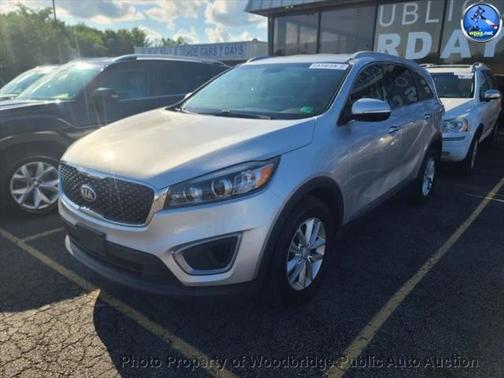 2016 Kia Sorento LX