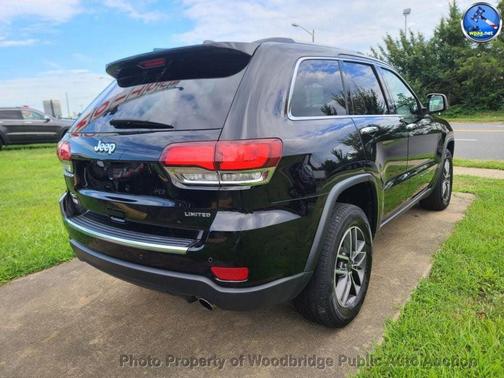 Diamond Black Crystal Pearlcoat 2020 Jeep Grand Cherokee Limited