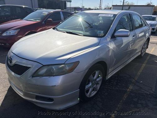Classic Silver Metallic 2008 Toyota Camry SE
