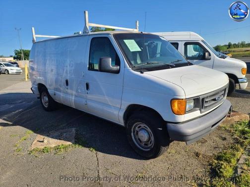 Oxford White Clearcoat 2006 Ford E150 Cargo