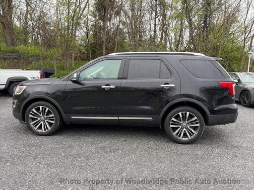 Shadow Black 2016 Ford Explorer Platinum