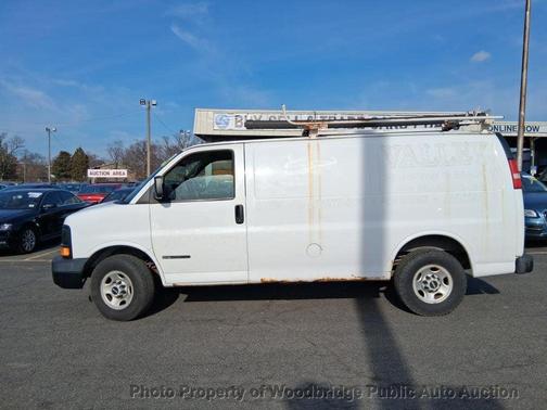 2006 GMC Savana 2500 Base