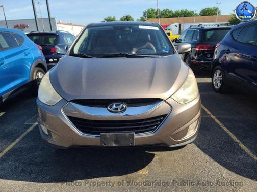 Chai Bronze 2011 Hyundai TUCSON Limited