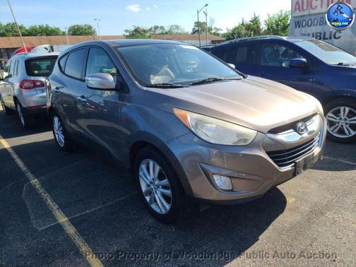 Chai Bronze 2011 Hyundai TUCSON Limited