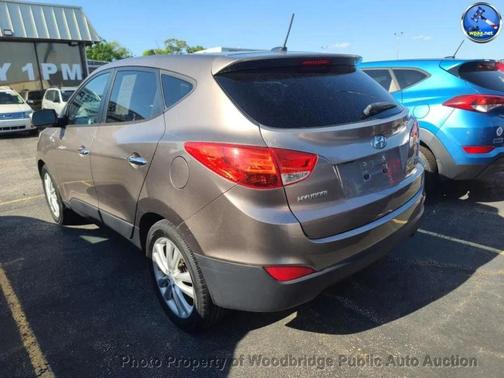 Chai Bronze 2011 Hyundai TUCSON Limited