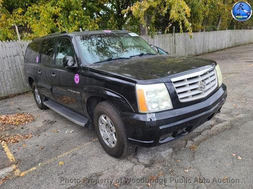 2004 Cadillac Escalade ESV Standard