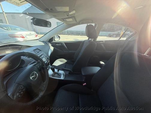 2011 Mazda Mazda3 i Touring